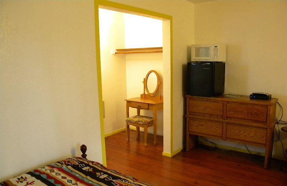 Grand Motel Williams Kültér fotó